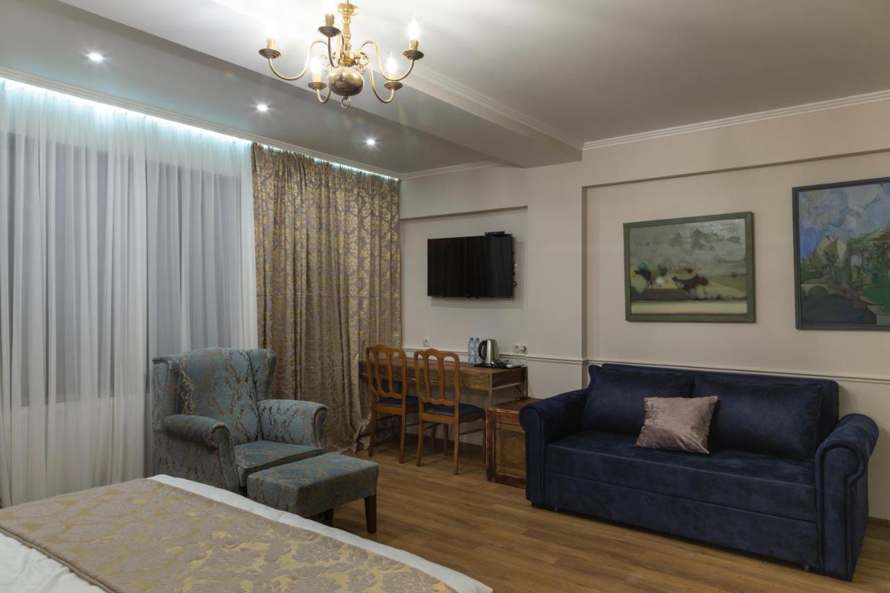 Omart Hotel - Gallery Tbilisi Exterior photo