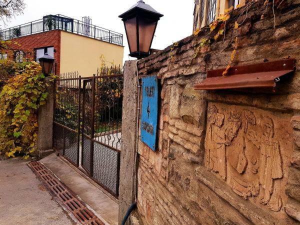 Omart Hotel - Gallery Tbilisi Exterior photo